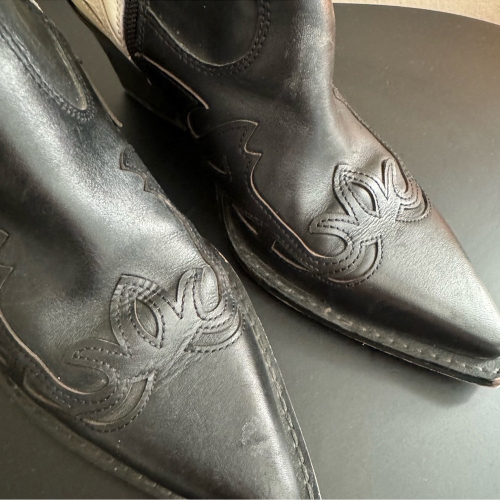 Two-Tone Black and White Western-Inspired Ankle Booties - Picture 4 of 11